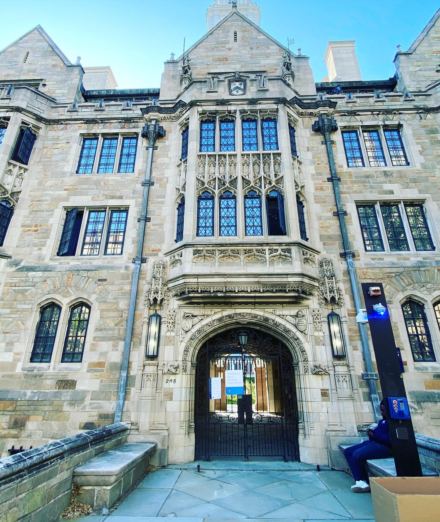 多伦多大学